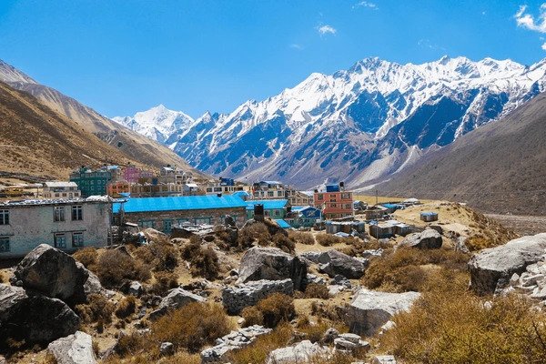 kyanjin gompa